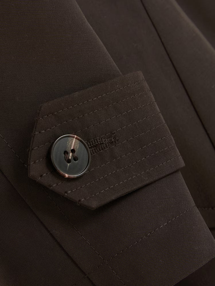 Amara | brown trenchcoat