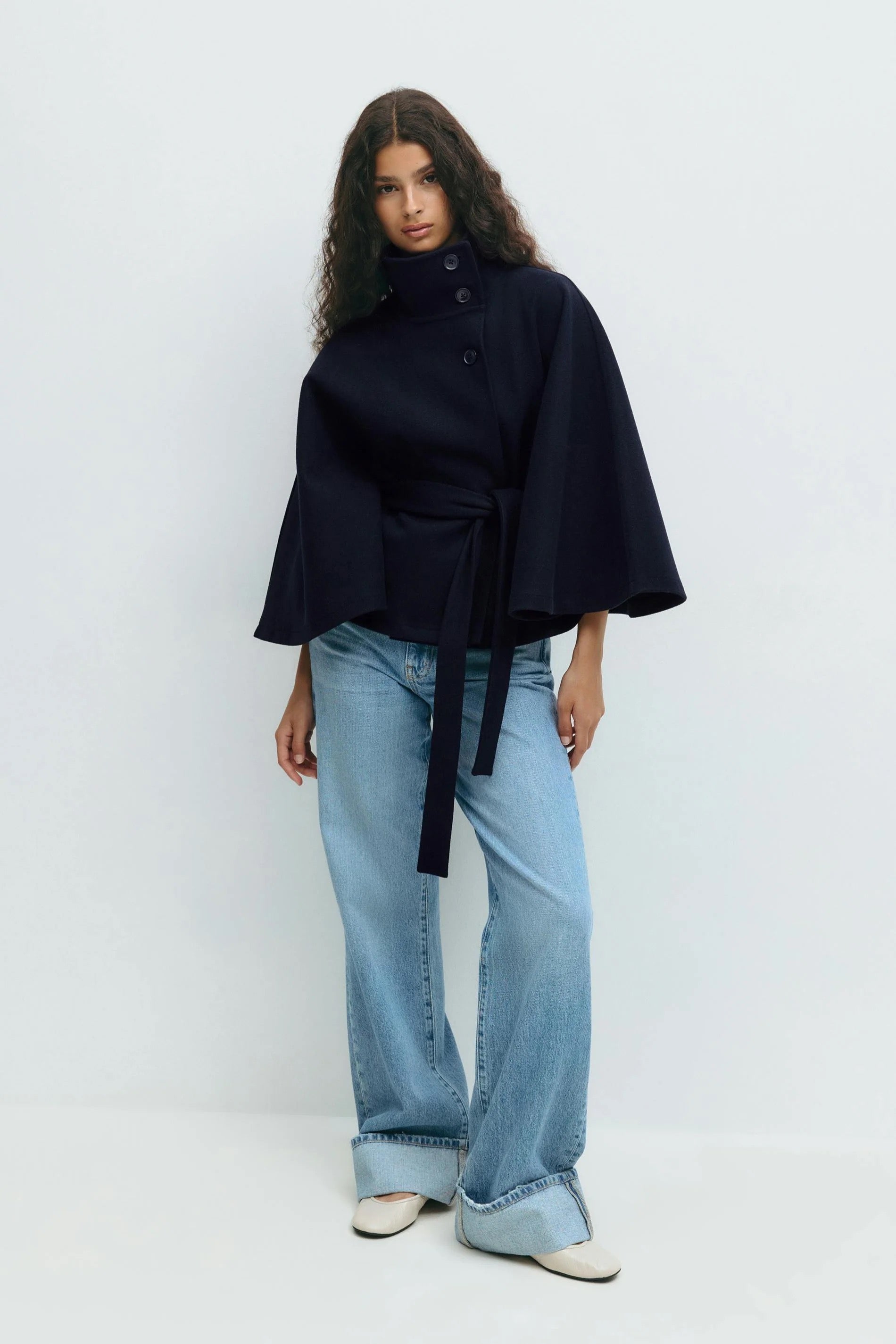 Roselle | Belt Cape Jacket