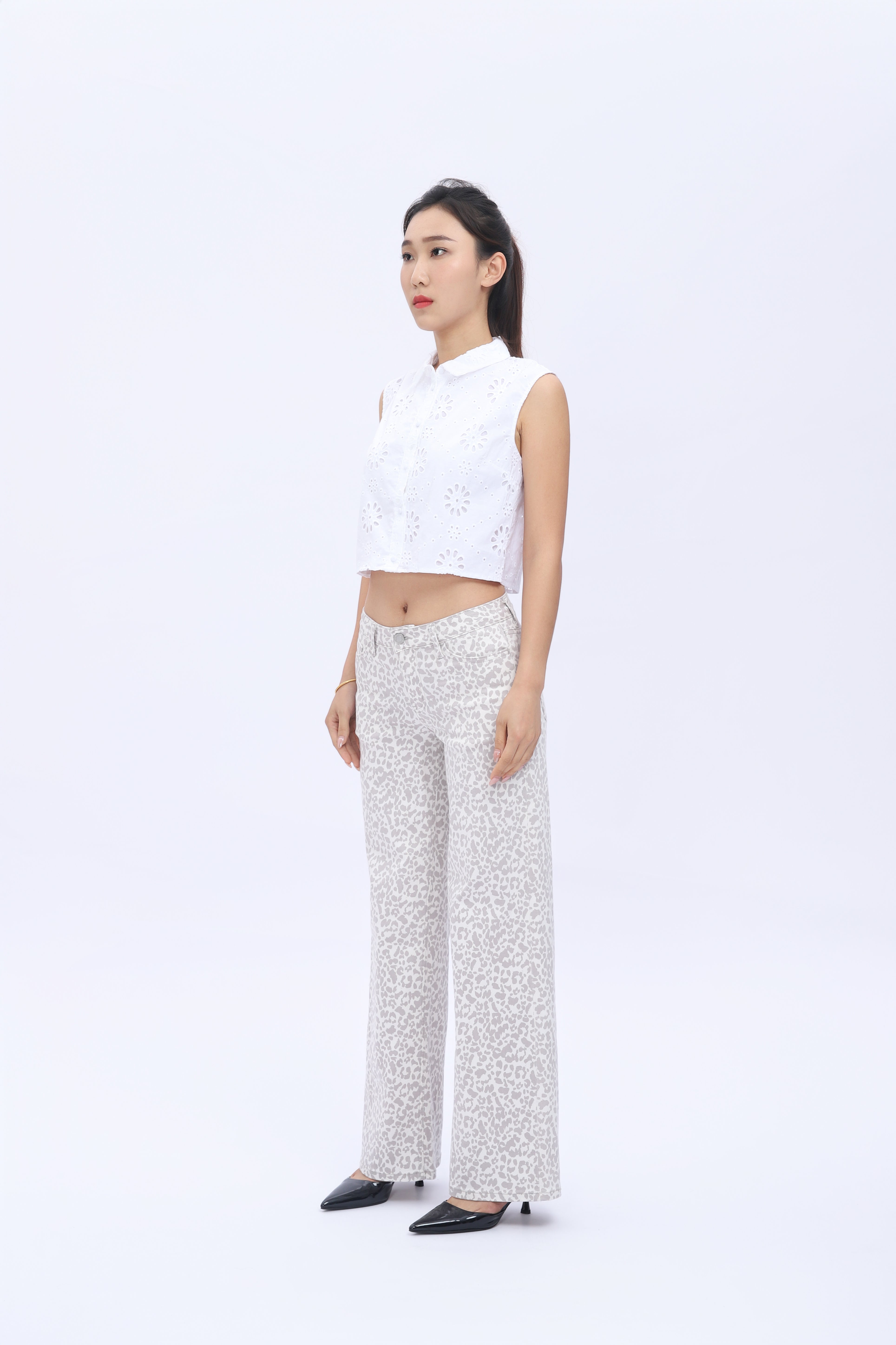 Mid-Low Rise Baggy Jeans