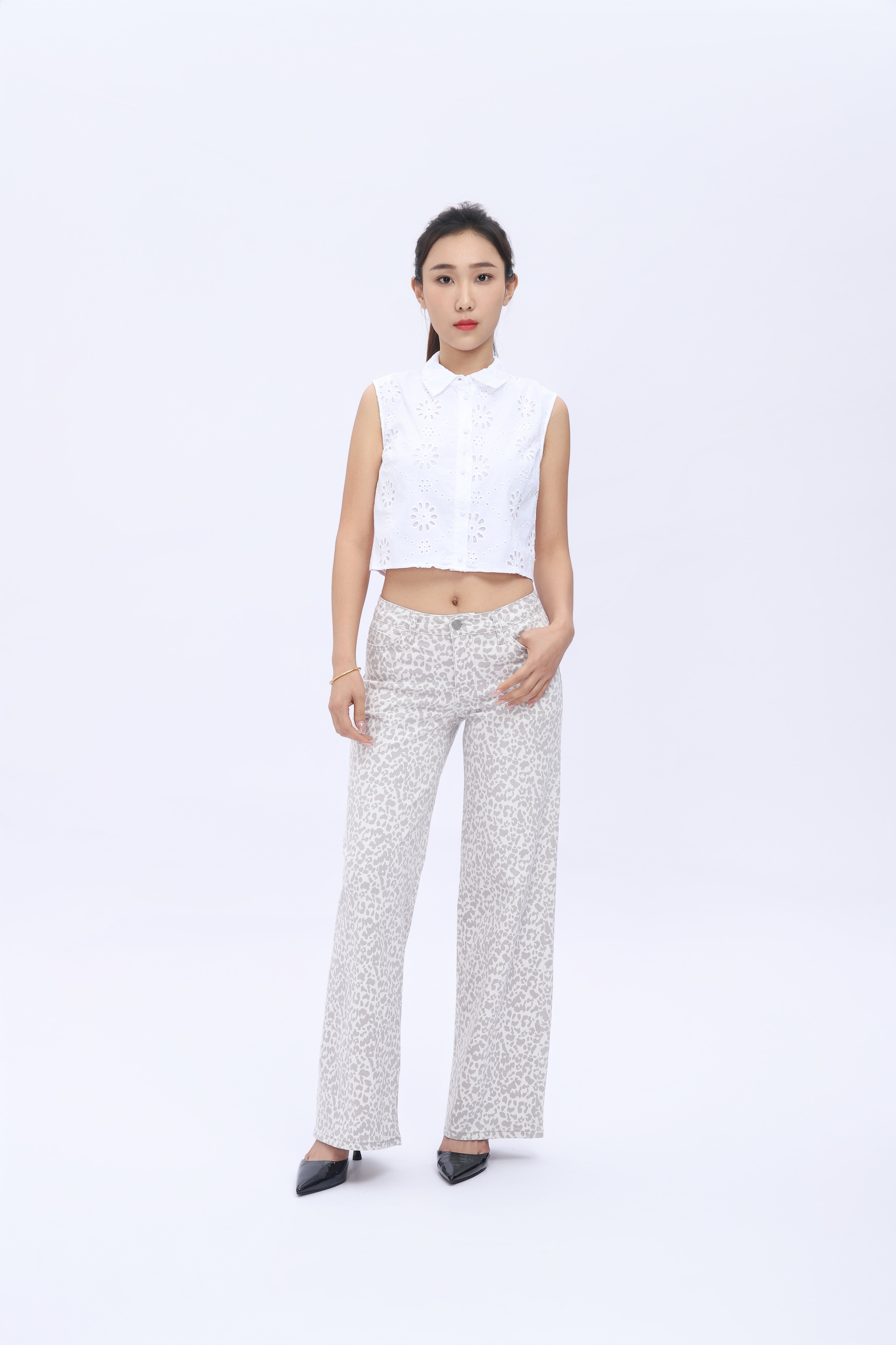 Mid-Low Rise Baggy Jeans